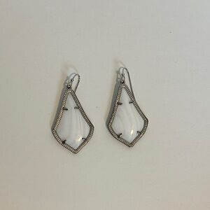 Kendra Scott Silver and Clear Geometric Earrings